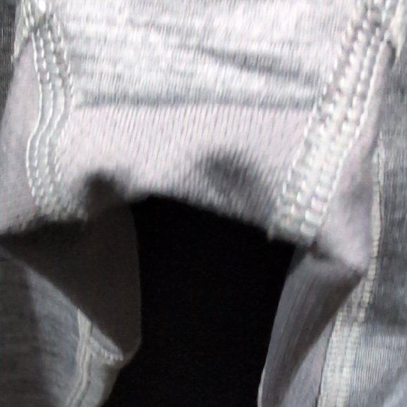 Under Armour Men's Heather Gray Boxer Briefs - Picture 3 of 4